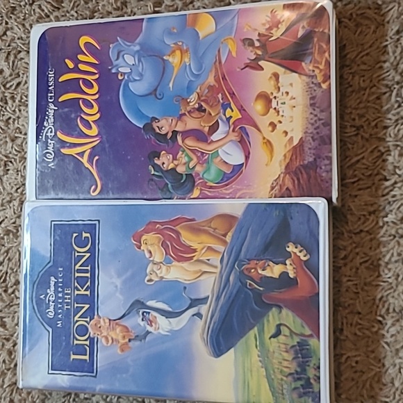 17 VHS Movies 13 Disney Classics - Picture 16 of 16